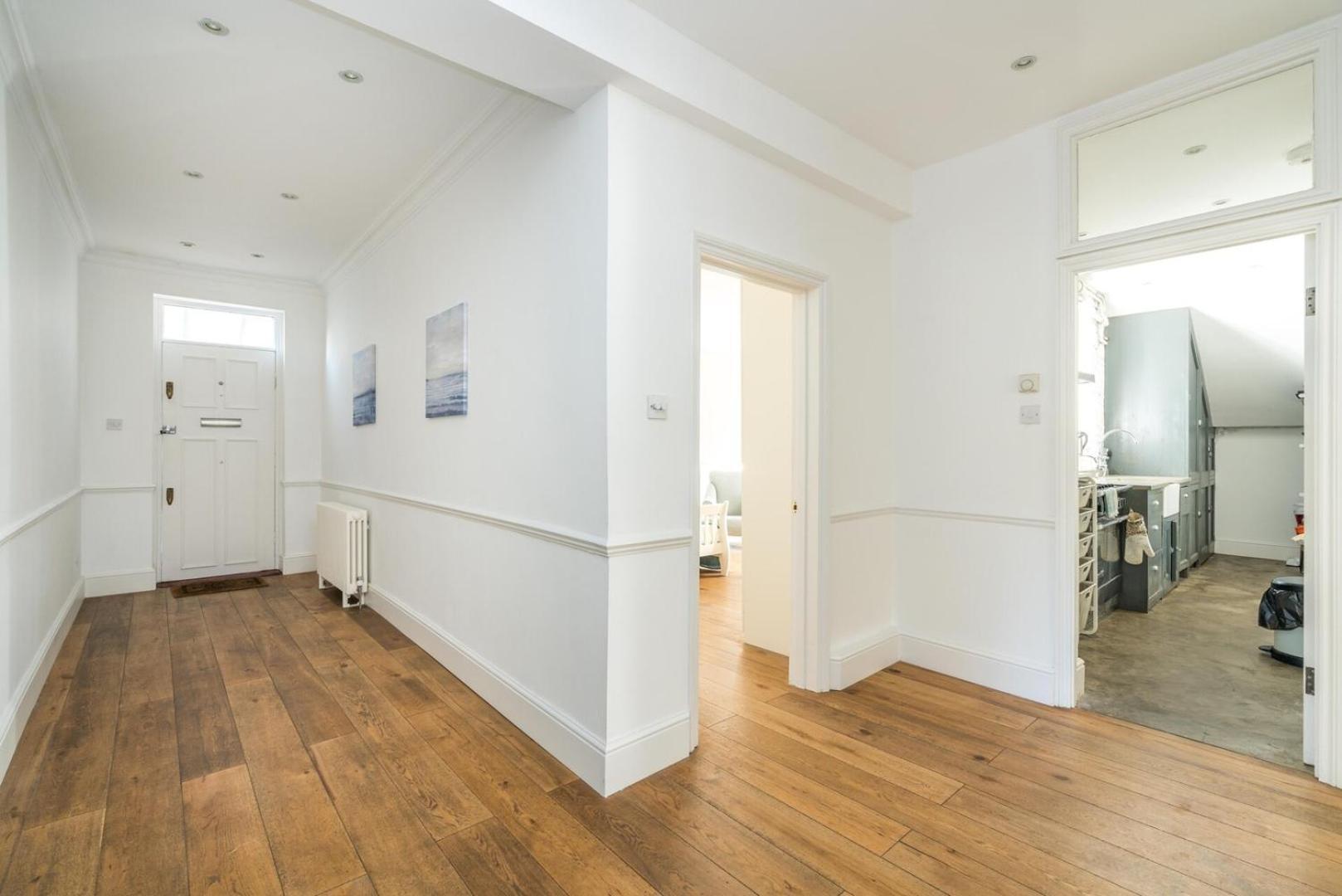 Fantastic 3 Bedroom Flat West Hampstead Londýn Exteriér fotografie